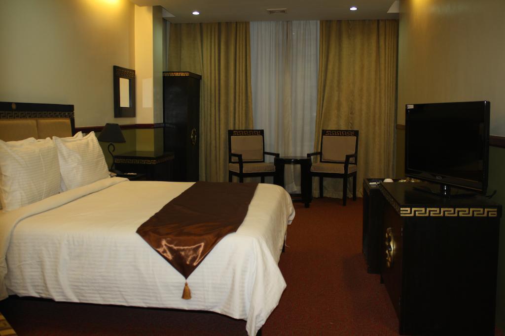 Manila Crown Palace Hotel Habitación foto