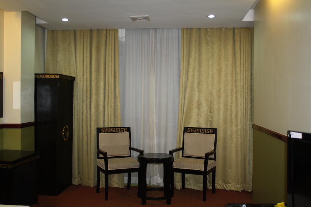 Manila Crown Palace Hotel Habitación foto